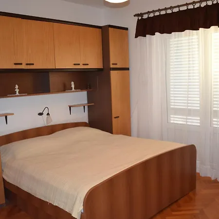 Vendégház Pansion Ana 3*